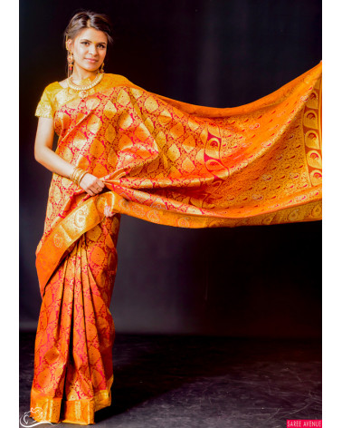 Kanchipuram silk saree rouge et or